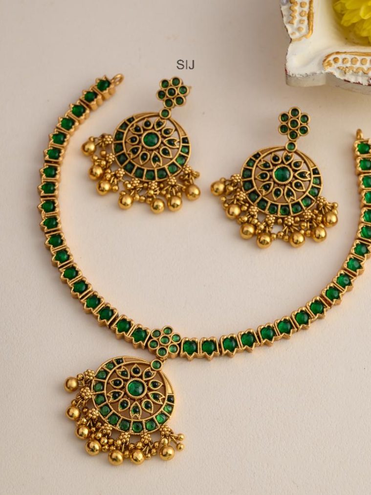 Gold Finish Green Kemp Stones Attigai Necklace
