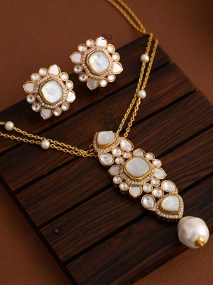 Two Layers Moissanite With Pearl Necklace