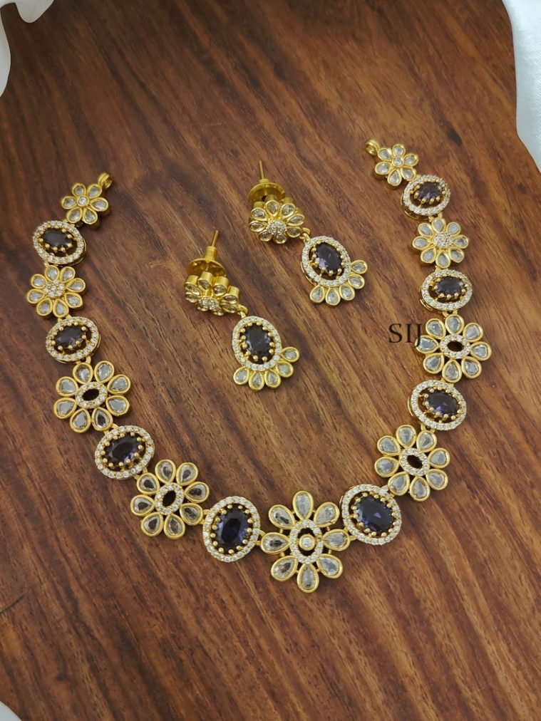 Imitation Floral Purple Victorian Necklace