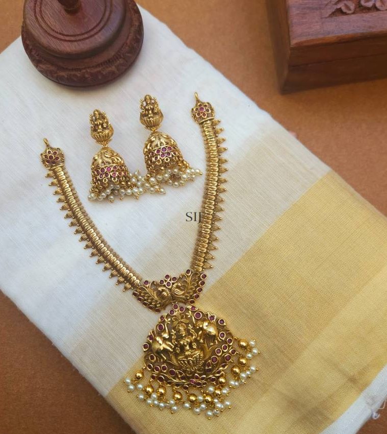 Traditional Gajalakshmi and Dual Elephant Pendant Necklace