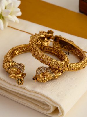 Peacock With Floral Openable Bangle