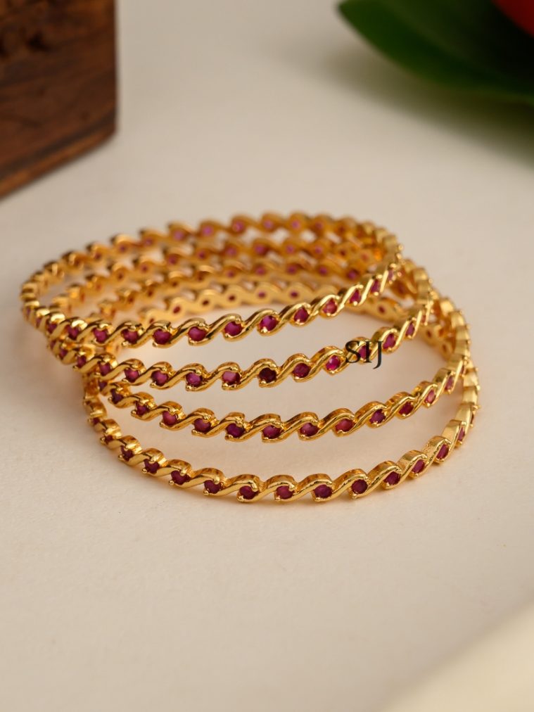 Imitation Pink Bangle - Set of 4