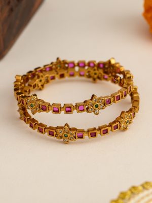 Gold Finish Kemp Stone Bangles