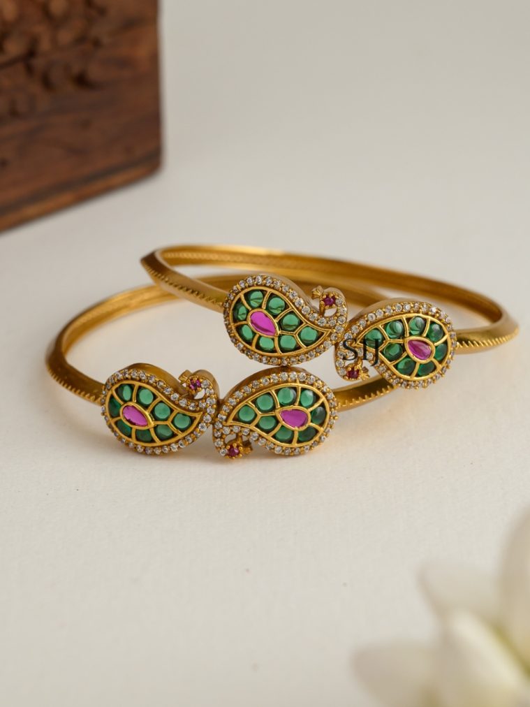 Green Kemp Peacock Matt Bangle