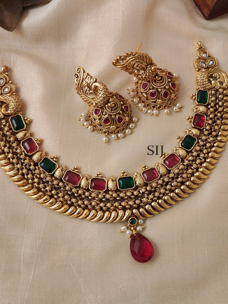 Imitation Kemp Stone Necklace