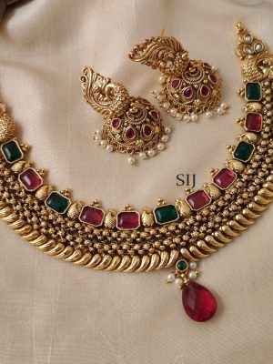 Imitation Kemp Stone Necklace
