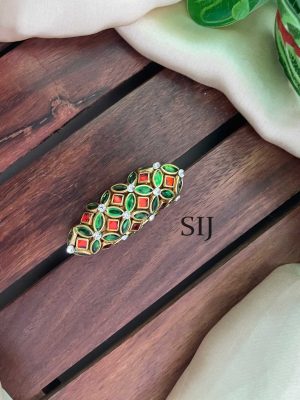 Floral Kundan Saree Pin