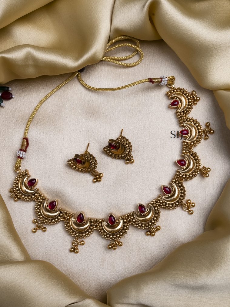 Gold Finsh Red Half Moon Shape Necklace Set