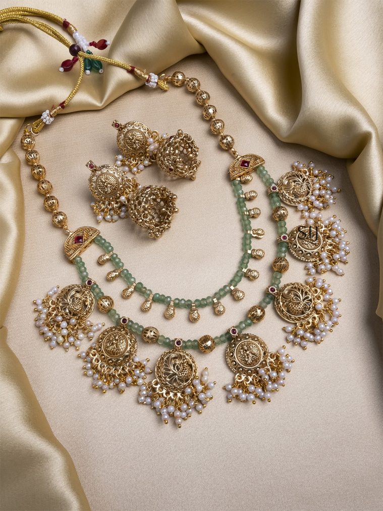 Turquoise Onyx Beads Double Line Filgree Necklace Set
