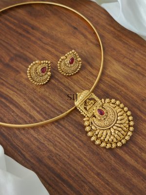 Antique Finish Hasli Necklace