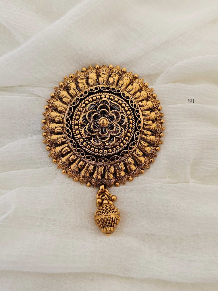 Antique Gold Finish Flower Design Jadai Ballai