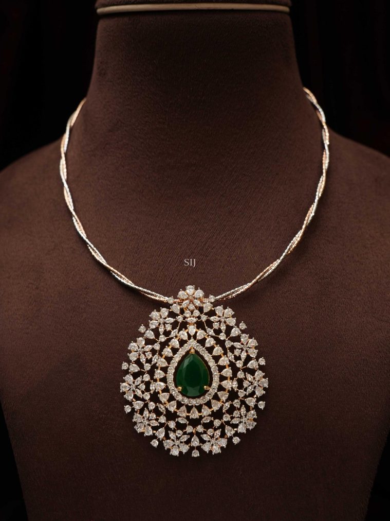 Dual Tone Green and Zircon Stones Hasli Necklace