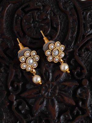 Floral Design White Kemp Stone Attigai Necklace