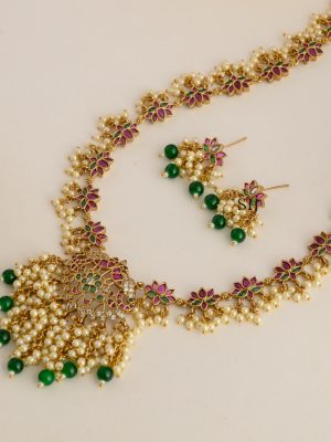Flower Design Kemp Stones Guttapusalu Haram