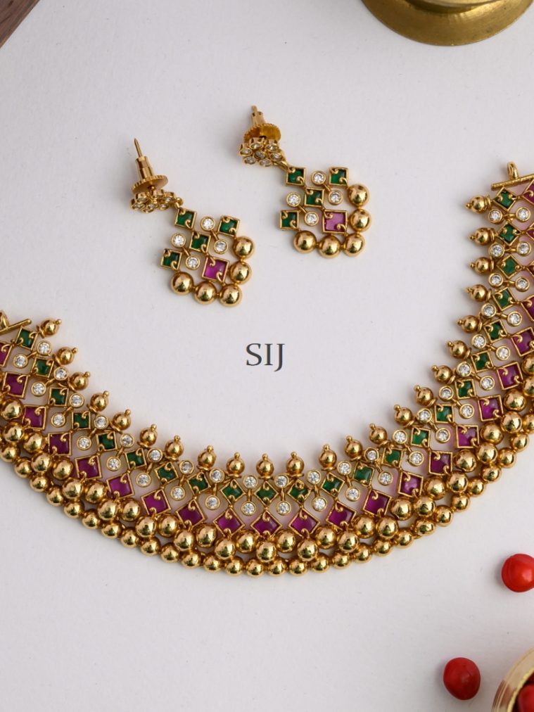 Gold Finish Ball Cluster Design Necklace