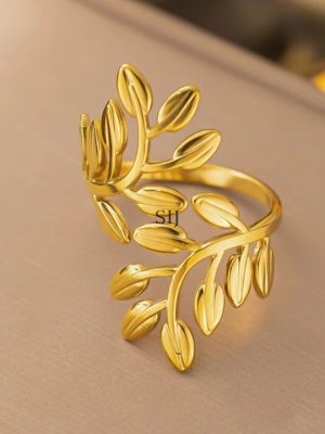 Gold Finish Leaf Design Finger Ring