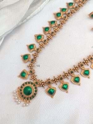Kerala Style Green Palakka Design Long Haram Set
