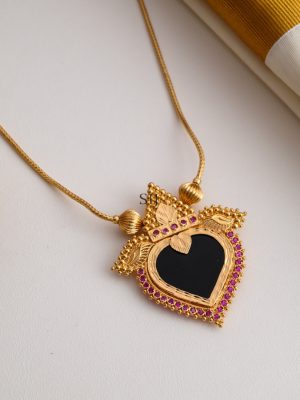 Leaf Green Palakka with Pink Stone Chain &Pendant