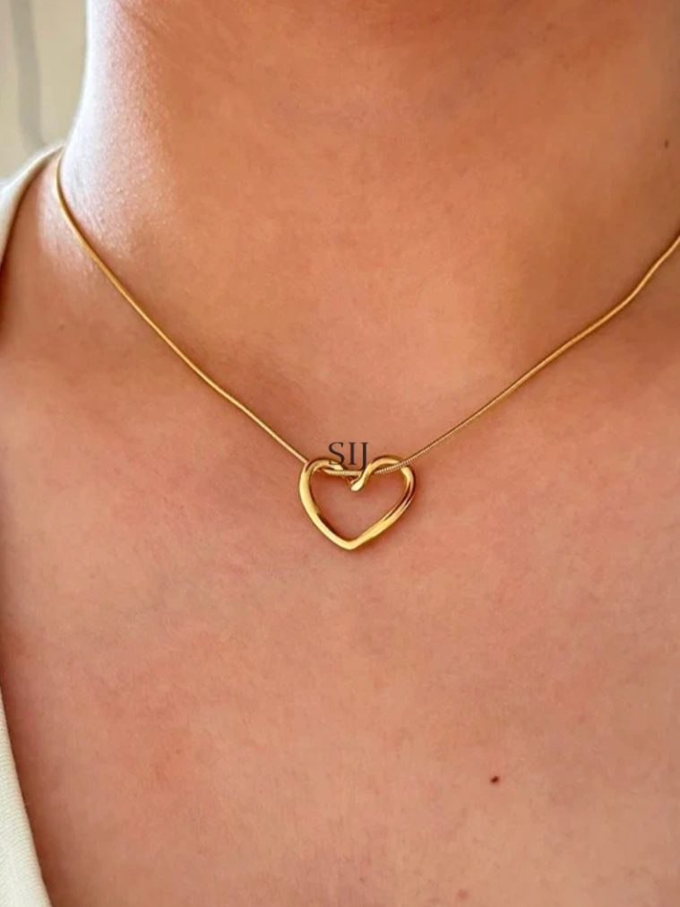Love Heart Design Pendant with Chain