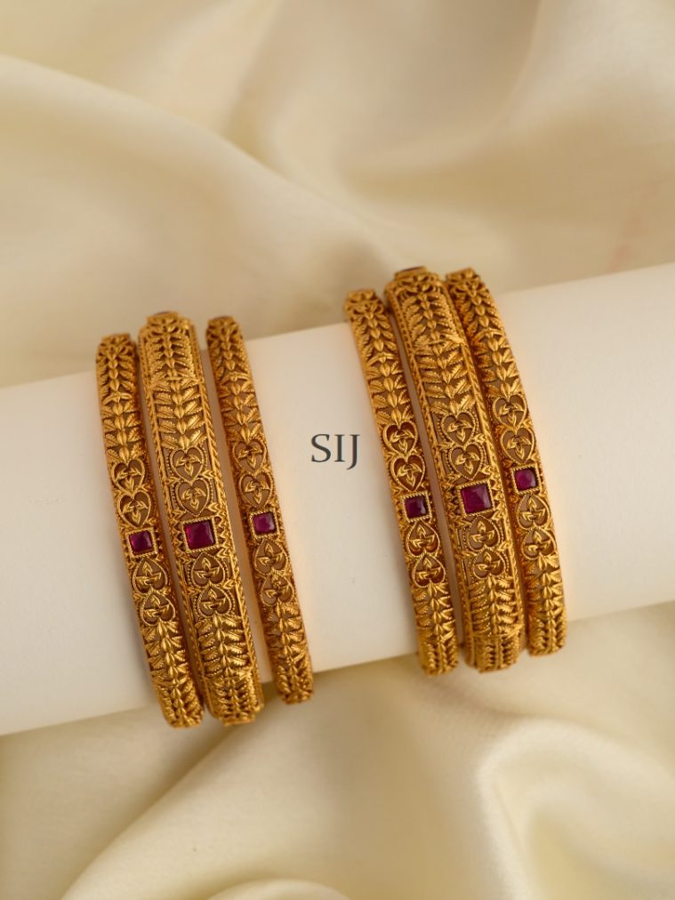 Matte Finish Kemp Stone Bangles - Set of 6
