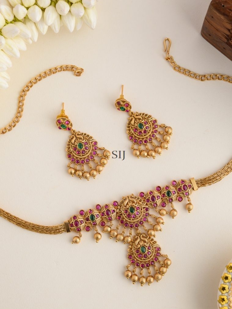 Matte Finish Peacock With Kemp Stone Necklace Set