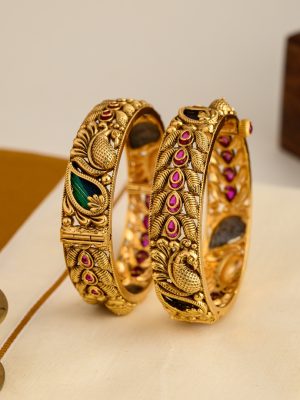 Peacock Feather Motif Kemp Stone Openable Bangles