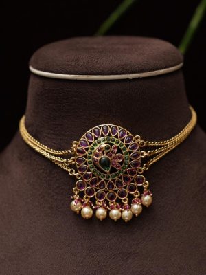 Peacock Motif Kemp Stones & Pearl Dropped Choker
