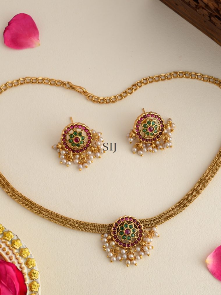 Pearl Drop Floral Kemp Matt Finish Necklace