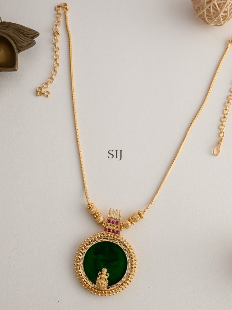 Round Shape Palakka with Lakshmi Pendant& Chain