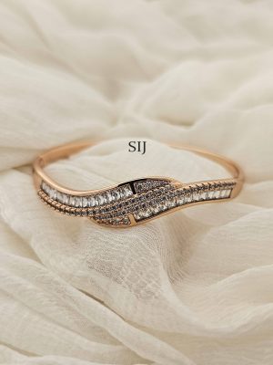 Wavy Design CZ Stones Openable Bracelet