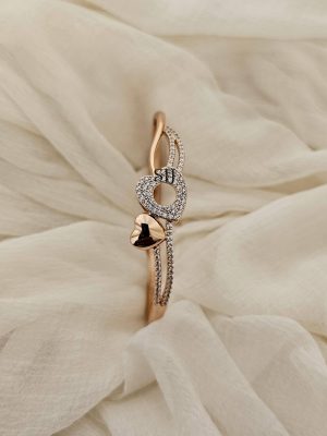 Heart Design CZ Stones Openable Bracelet