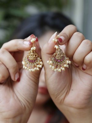 Temple Lakshmi Motif Kemp Stones Pearl Dropped Earrings