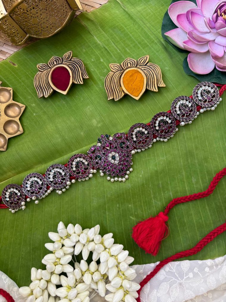 Traditional Black Polish Kemp Stones Peacock Hipbelt