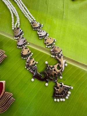 Traditional Precious Black Polish Kemp Pearl Peacock Long Haram