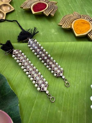 Traditional Precious Black Polish Kemp Pearl Studded Mattals