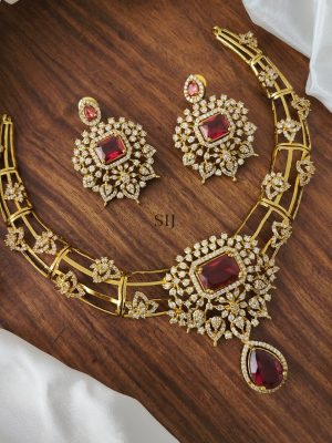 Victorian Finish Red Stones Necklace