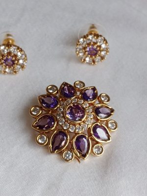 White &Purple Stones Studded Pendant Set
