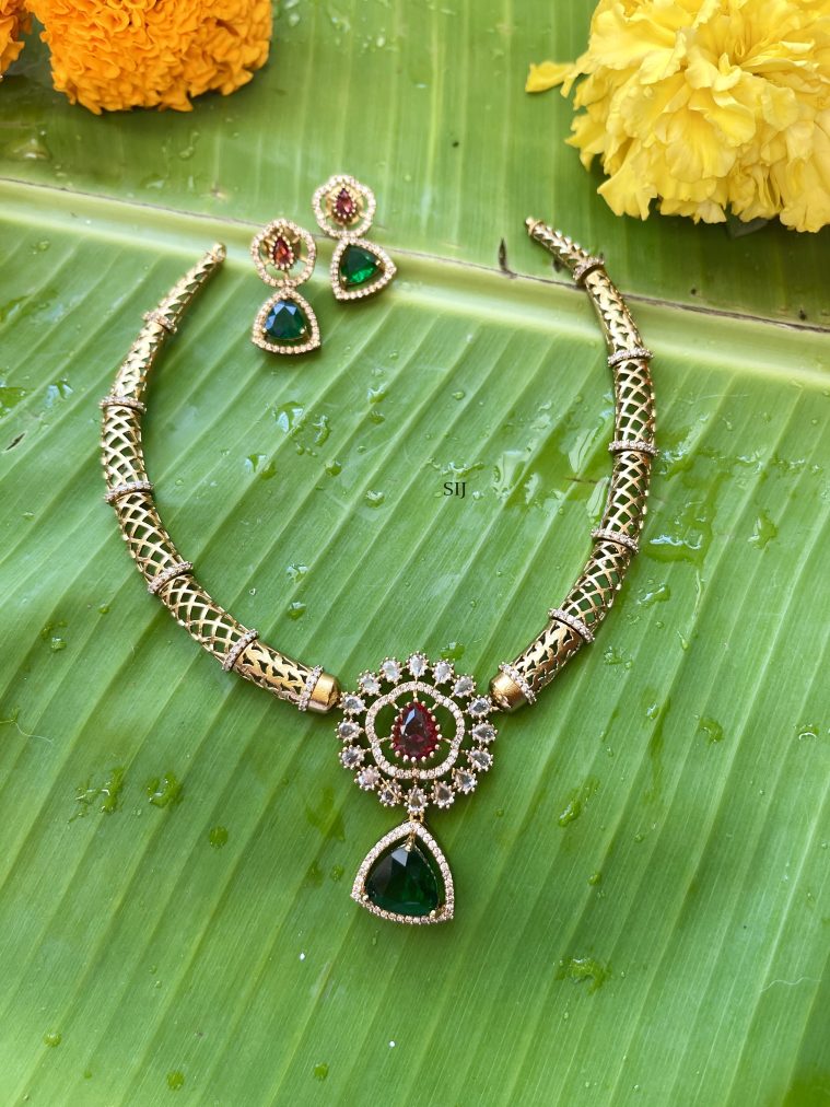 Imitation Emerald Tear Drop Necklace Set