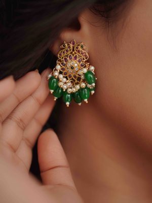 Imitation Dual Peacock Kemp Stones Necklace
