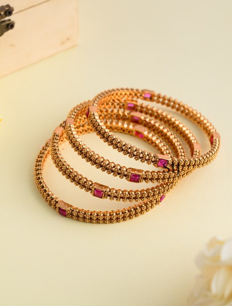 Antique Kemp Stones Bangles