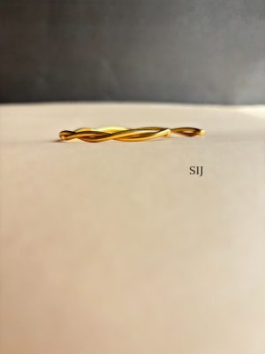 Gold Finish Curve Bracelet
