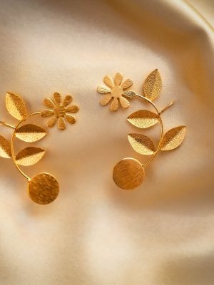Imitation Full Ear Flower and Vine Leaves Anti Tarnish Earrings