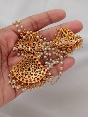 Traditional Pearl Layered Kemp Stones Jada Billa
