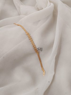 Gold Finish Leaf Design Chain Bracelet
