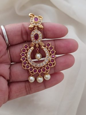 Gold Finish White And Ruby Stones Maang Tikka