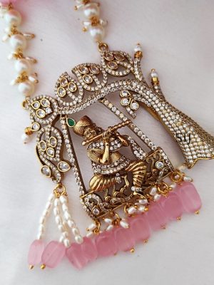 Gold Finish Pearl Temple Haram