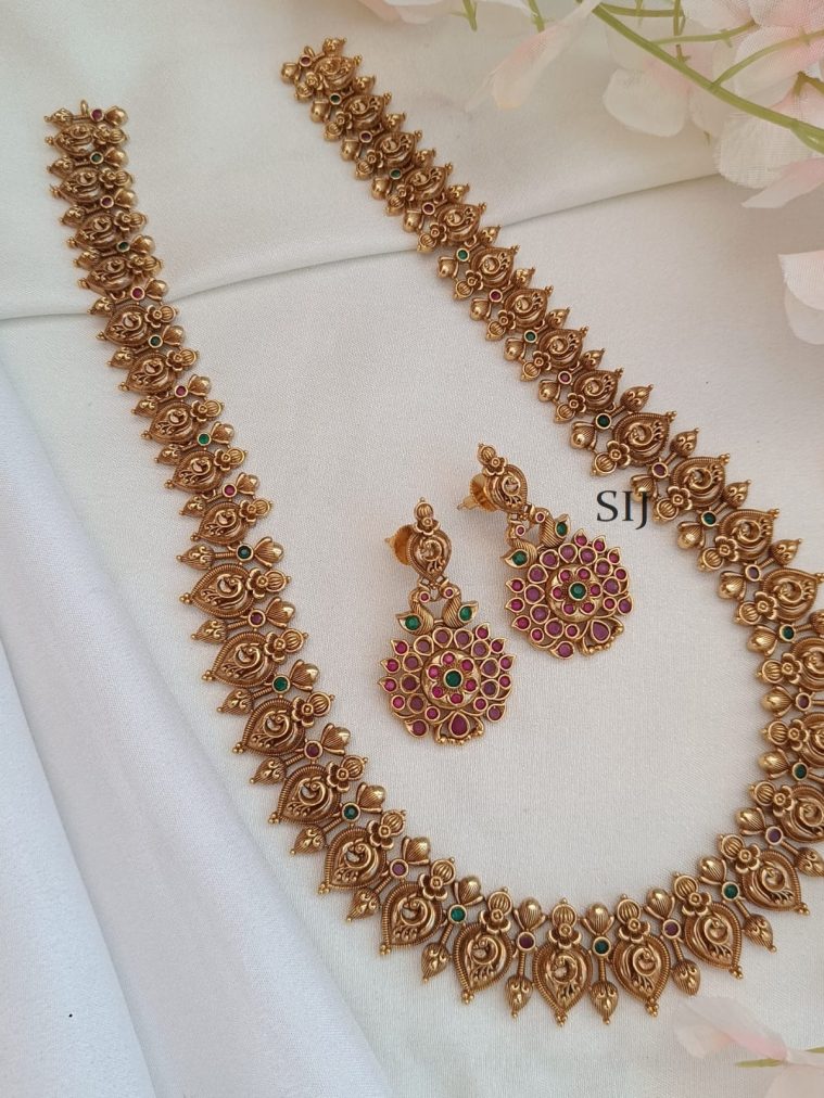 Gold Finish Kemp Stones Long Haram