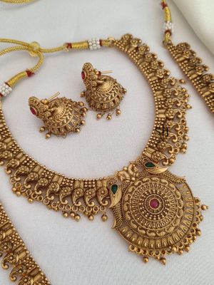 Gold Finish Bridal Jewellery Set