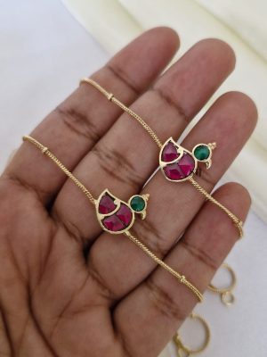 Gold Finish Duck Motif Anklets