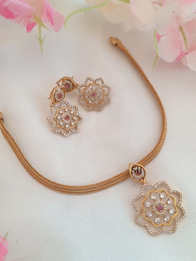 Gold Finish Floral Design White Stones Attigai Necklace Set